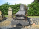 Henriette JOSEPH,veuve Abraham CERF, +13.04.5645 à Arlon et Mme A.OUNGRE, née Dorothée-Delphine SELIGMAN, + 16.07.1884 à Arlon 