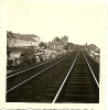 Rüdesheim am Rhein vom Bahngleis gesehen und Lastwagen der 50er Jahre, 07.08.1953
