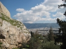 Acropolis (links) - Seitliches Panorama über Athen (März 2009)
