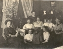 Groepenfoto van vrouwen, beelden uit het leven van een burgerlijke familie in Duitsland tussen 1900 und 1910  