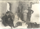 The bourgeoisie in Germany between 1900 and 1910,  Historic Pictures Of a Family Excursion in Winter