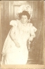 Porträt von Lilly Schauer - historische Fotografie 