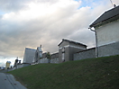 Gemeindefriedhof, Radovljica Slovenien - Friedhofsmauer