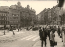 Freiheitsplatz mit Mamlassen-Haus und Trambahn 